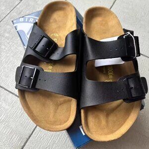 Birkenstock Arizona Black Sandals – Classic Two Strap Comfort